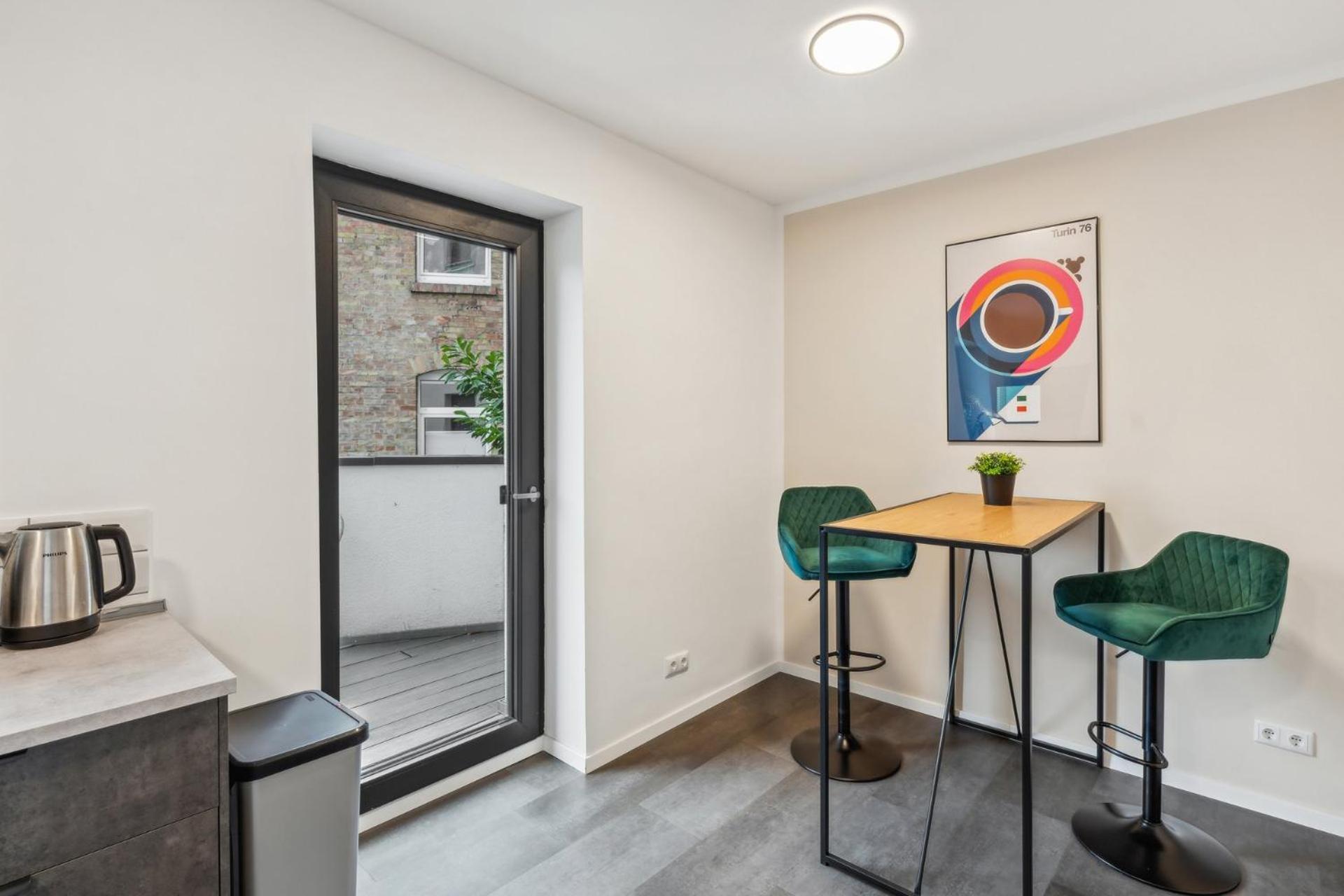 Maremar - Design Im Zentrum - 2 Schlafzimmer - Luxus Boxspringbetten - Kueche - Arbeitsplaetze & Highspeed Wlan - Balkon Appartement *
