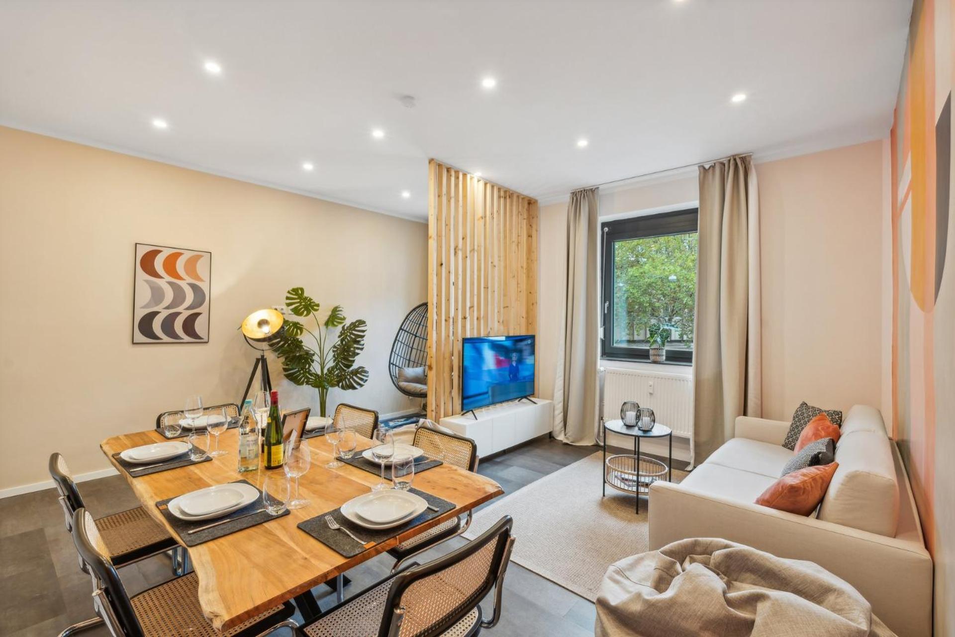 Maremar - Design Im Zentrum - 2 Schlafzimmer - Luxus Boxspringbetten - Kueche - Arbeitsplaetze & Highspeed Wlan - Balkon *