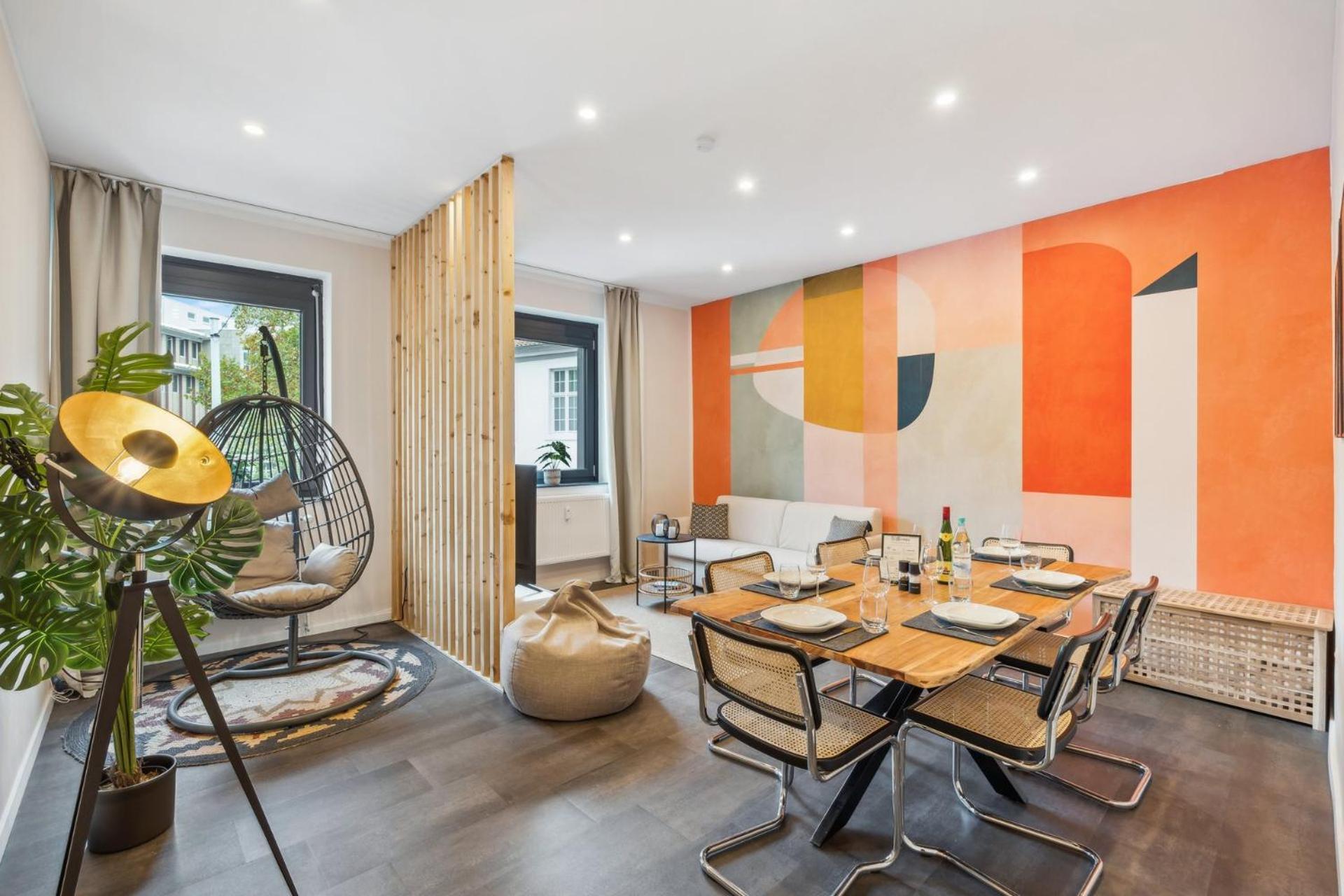 Apartment Maremar - Design Im Zentrum - 2 Schlafzimmer - Luxus Boxspringbetten - Kueche - Arbeitsplaetze & Highspeed Wlan - Balkon *